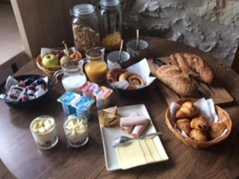 Prune D'Ente - B&B Las Coussoulesses Anthe Luaran gambar
